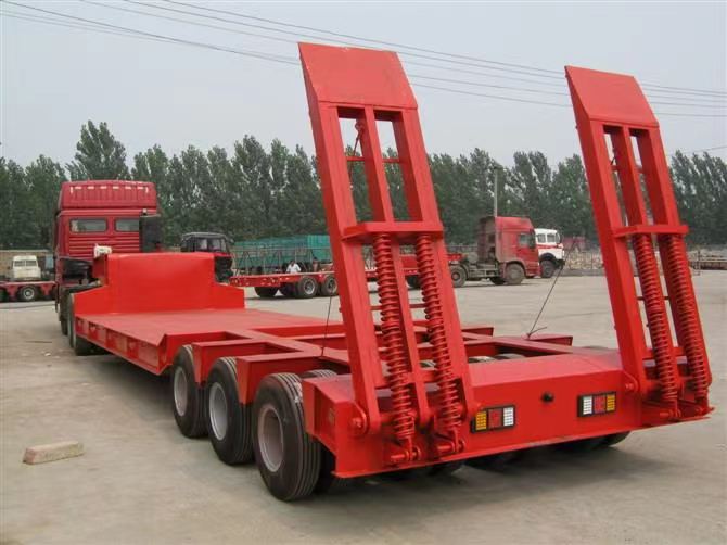 نصف مقطورة لودر منخفض Semi Low Loader Trailer