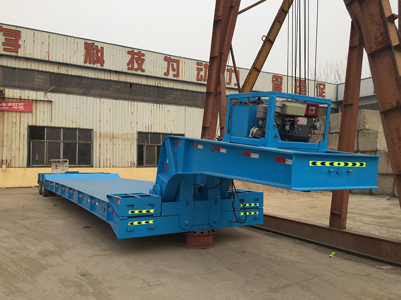 نصف مقطورة منخفضة محمل Semi Trailer Low Loader