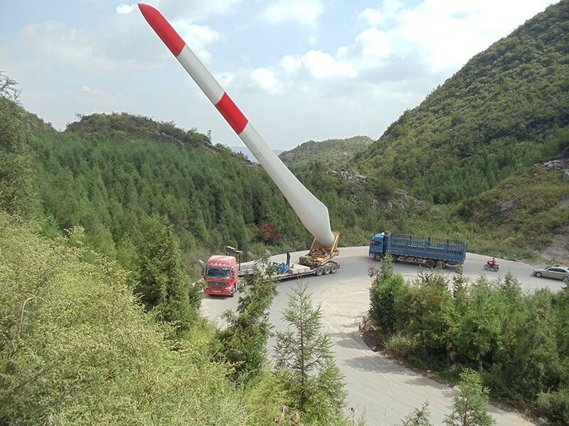 رافع شفرة طاحونة Windmill blade lifter