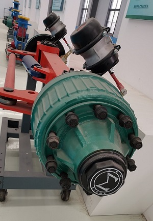 محور توجيهي محور توجيهي